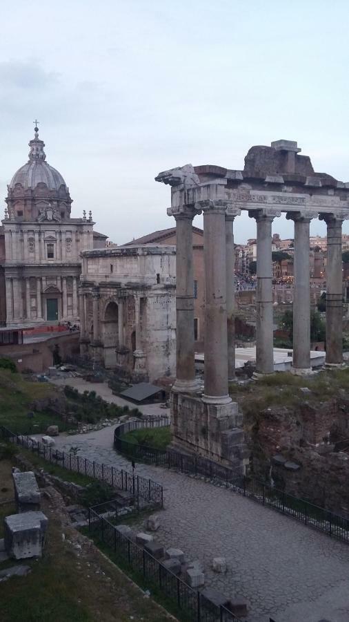 La Calla Al Colosseo Rome Exterior photo